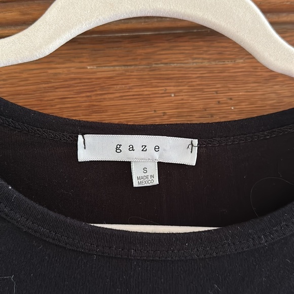 Flattering black peplum top - Picture 2 of 3